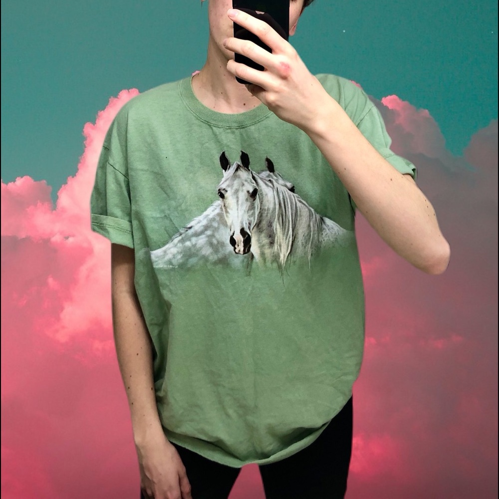 NATURE HORSE TEE